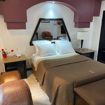 Hotel Yolanda Tijuana Eksteriør billede